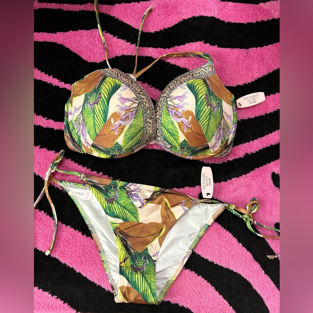VS Swim 34DD/M the hottie halter and skimpy string bikini set
